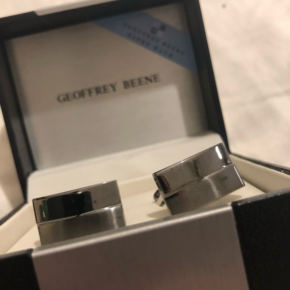 Geoffrey Beene cuff links